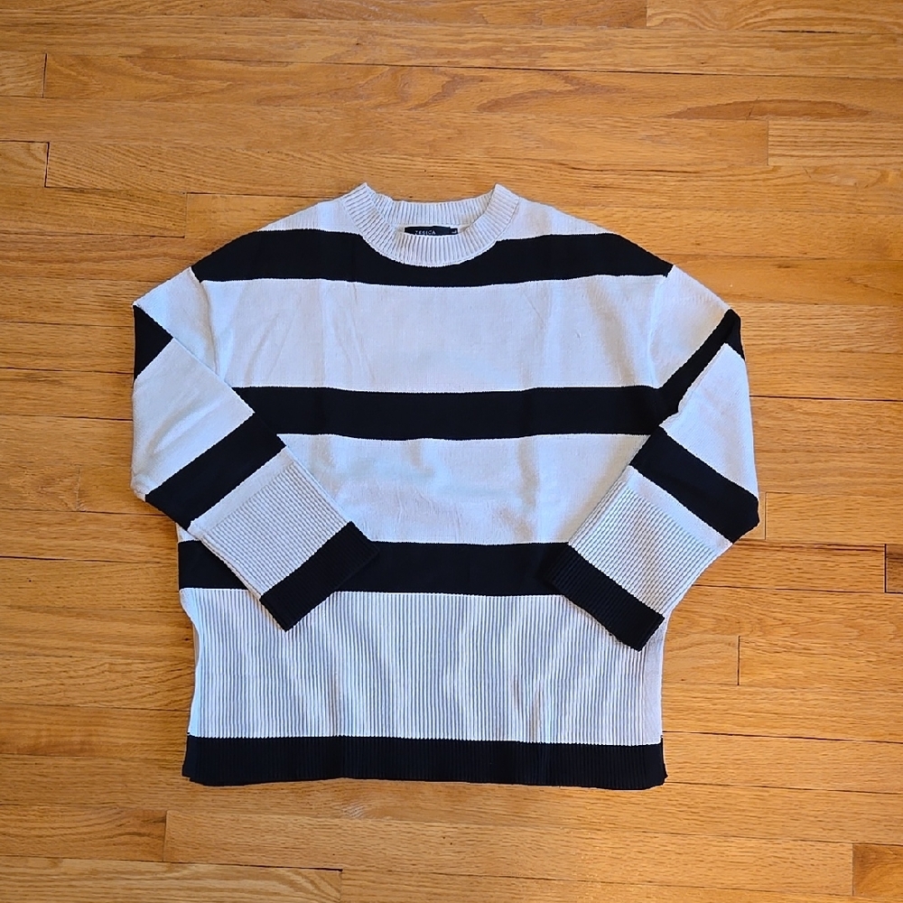 Black and White Striped Crewneck Sweater with Ribbed Details
